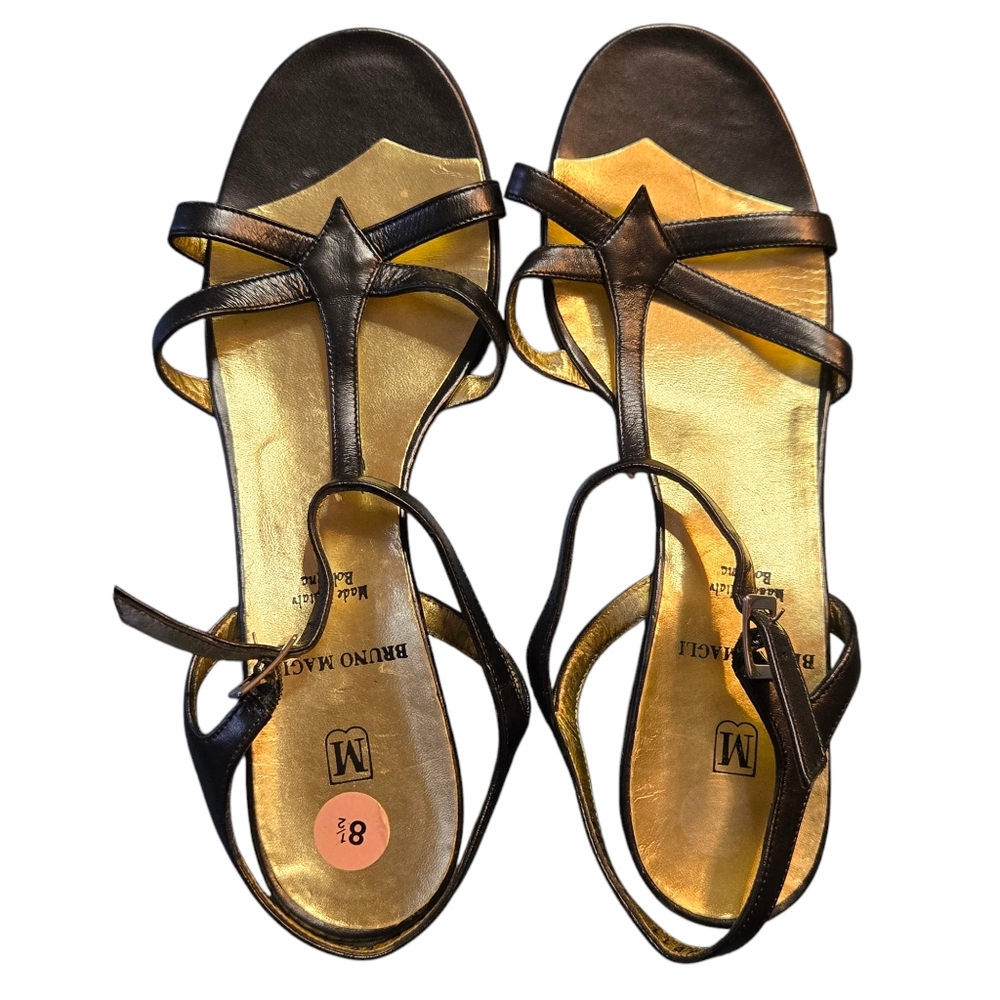 Bruno Magli Womens Black Leather Sandal Buckle Block Heels Size 8.5B